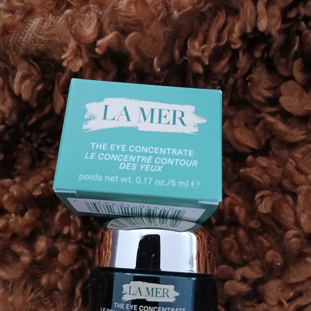 La Mer Green Product Packaging